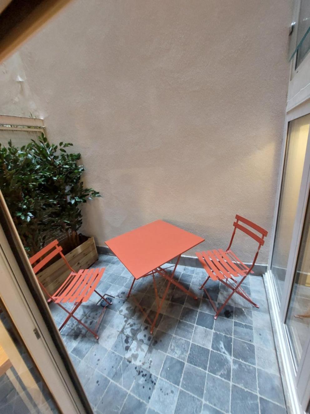 Apartments Paris Centre - At Home Hotel Exterior photo